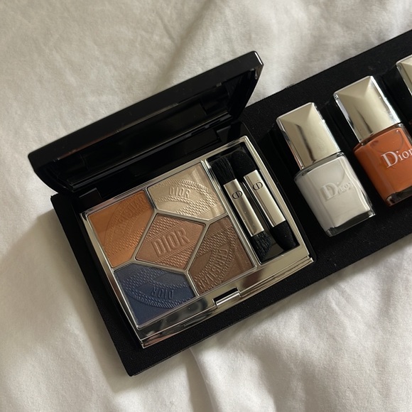 Dior Riviera Set - Picture 2 of 3